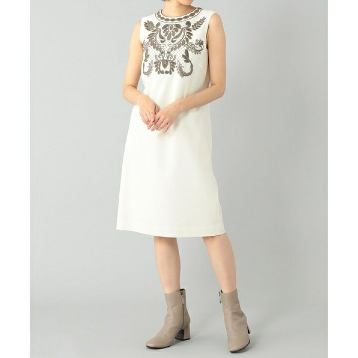 楽天市場】コード刺繍タイトワンピース／グレースコンチネンタル  