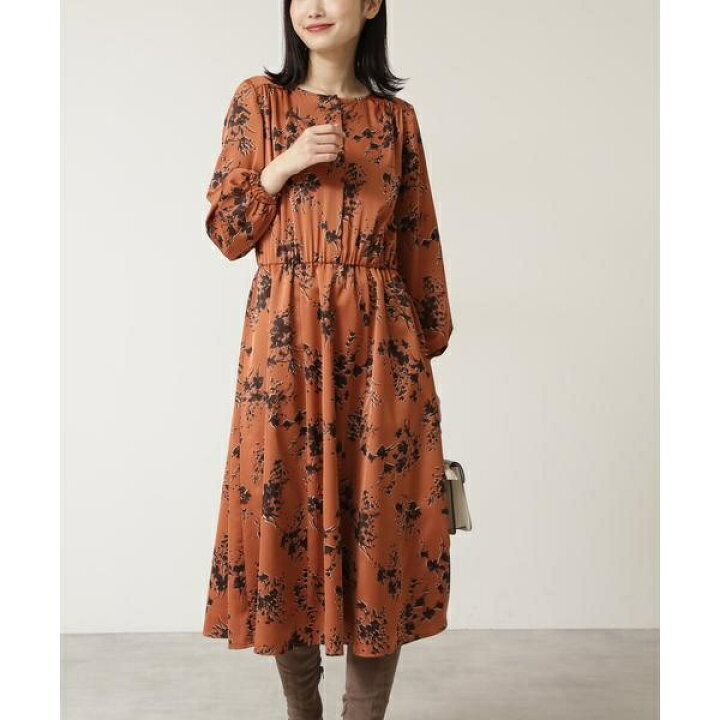 楽天市場 シルエットフラワープリントワンピース ナチュラルビューティーベーシック 丸井 マルイ 楽天市場店