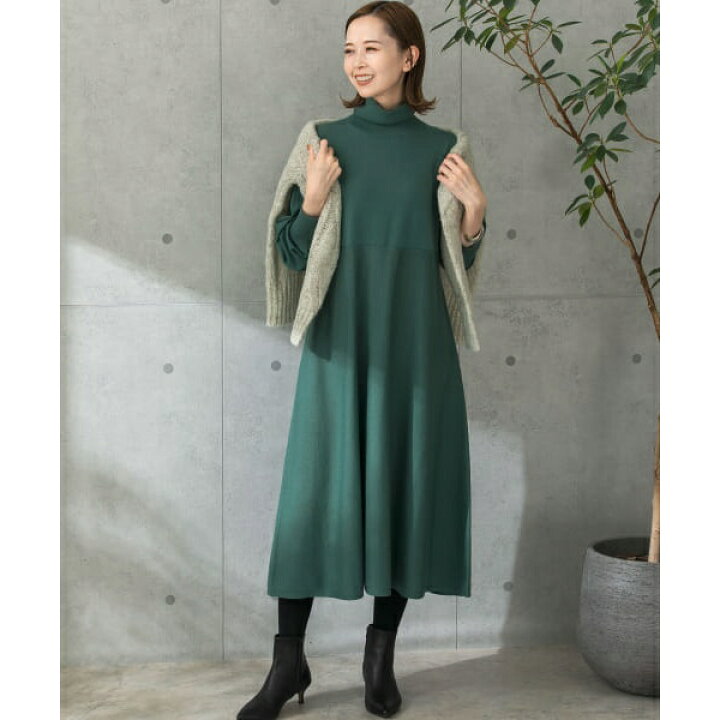 楽天市場】『WEB限定』タートルネックフレアワンピース／アーバン  