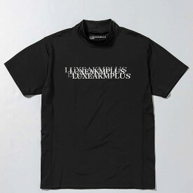 LUXEAKMPLUS ゴルフ マルチロゴモックネック半袖Tシャツ／リュクスエイケイエムプラス（LUXEAKMPLUS）