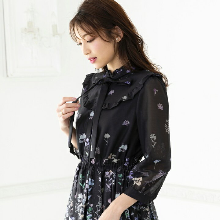 楽天市場】吹き上げフラワープリントワンピース／ローズティアラ（Rose  