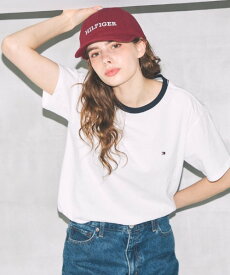 【オンライン限定】【ユニセックス】トミーヒルフィガー80SリンガーTシャツ／トミー ヒルフィガー（Tommy Hilfiger）