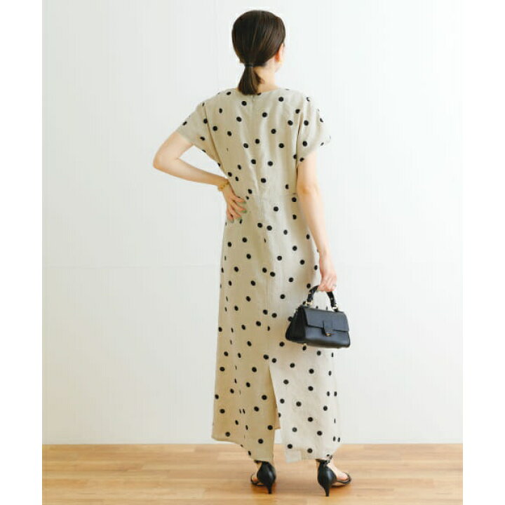 楽天市場】ウエストタックフレンチスリーブワンピース／アーバン  