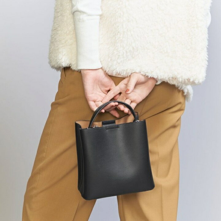 楽天市場】3WAYハンドル ボトル ショルダーバッグ／ビューティー  
