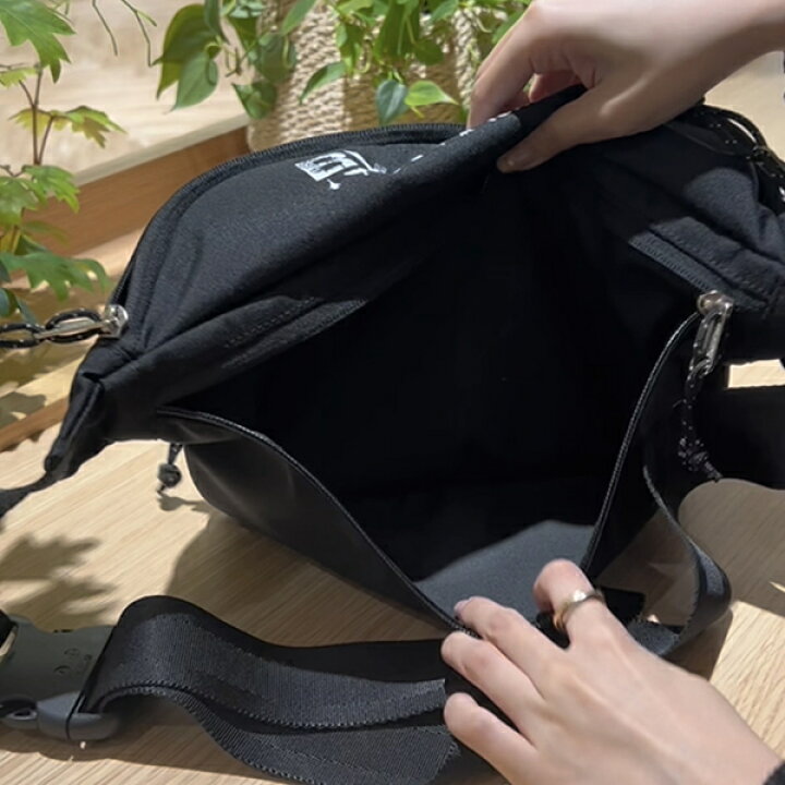 楽天市場】とくびぐみ×BYWEAR コラボ Recycled Nylon Waist Bag ／徳川 
