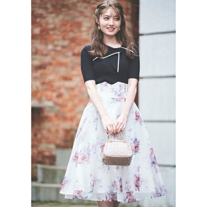 楽天市場】ぼかしフラワープリントスカート／レッセパッセ（LAISSE  