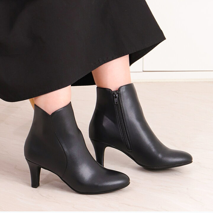 楽天市場】ラウンドトゥショートブーツ／アルテミス by ダイアナ  