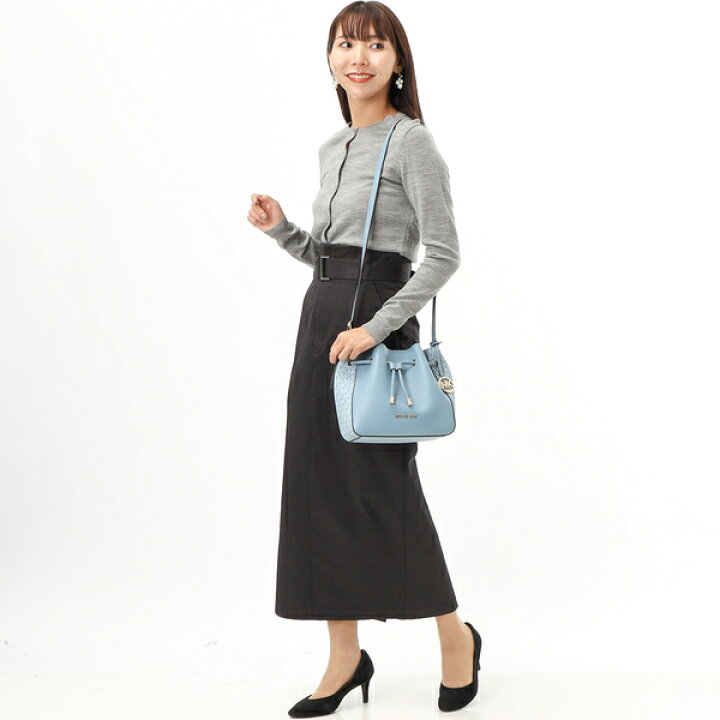 新品MICHAEL KORS PHOEBE バケットメッセンジャー ミディアム 