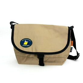 スヌーピー メッセンジャー ビーグルスカウト RE-PET ベージュ バッグ／パーフェクト・ワールド・トーキョー（Perfect World Tokyo）