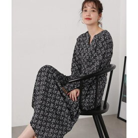 ウエストタックキーネックワンピース《WEB限定商品》《S Size Line》／エヌ ナチュラルビューティーベーシック（N.Natural Beauty Basic*）