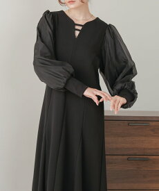 【S・Mサイズ展開】フレアーライン長袖オーガンジーワンピース／バブ（Bab）