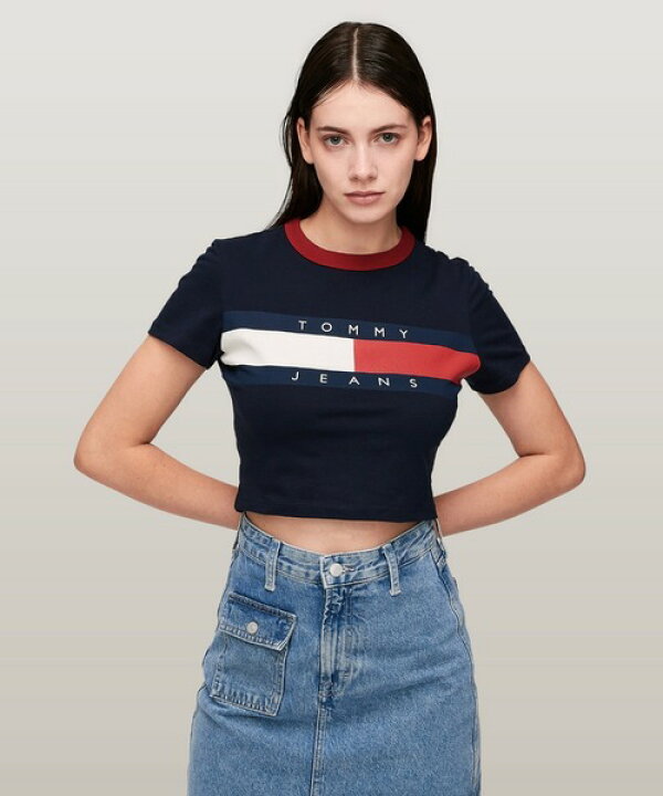 楽天市場】スリムクロップドブロックTシャツ／トミー ジーンズ（TOMMY 