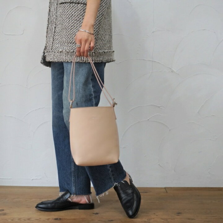 楽天市場】3カラー展開 2way イタリアンレザーショルダーバッグ LAVINA 