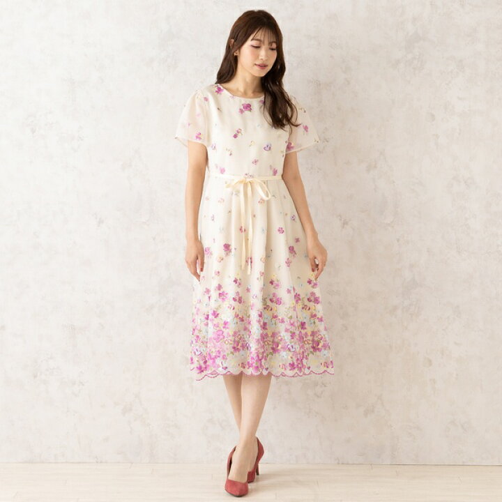 楽天市場】吹き上げフラワー刺繍ワンピース／ローズティアラ（Rose  