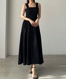 Louere　フリルショルダーシャーリングキャミワンピース【一部ペチスカートSET】／ルエレ（Louere）