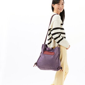 トラベル リップストップ リサイクル ナイロン トート バッグ／ハンター（HUNTER）