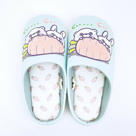 ヨッシースタンプ うさぎさんとくまさん ルームシューズ(にんじん柄) スリッパ／パーフェクト・ワールド・トーキョー（Perfect World Tokyo）