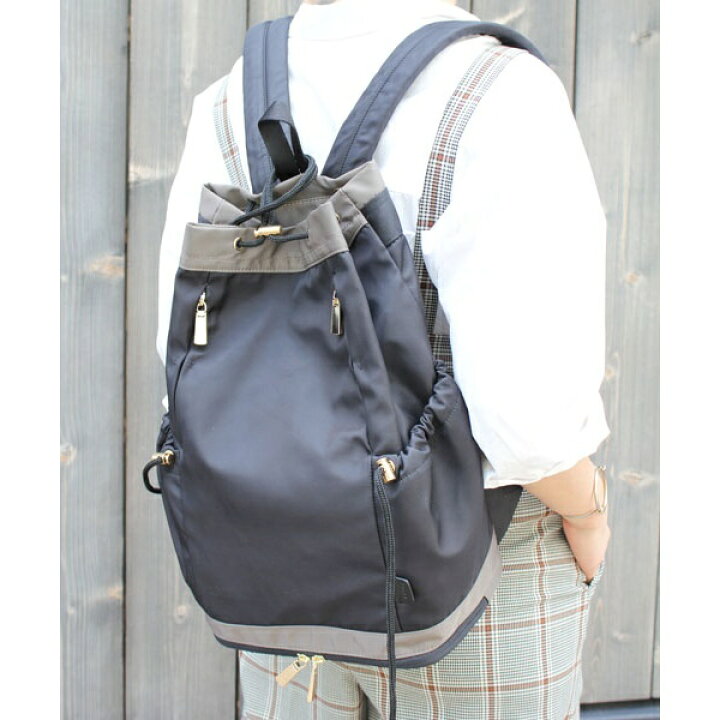 KATHARINE ROSS】story. 6ポケット軽量バックパックポーチ付 KATHARINE 