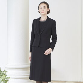 【ブラックフォーマル】ジャケットとワンピースのアンサンブル/卒業式/卒園式/喪服／ソリテール（SORITEAL.）