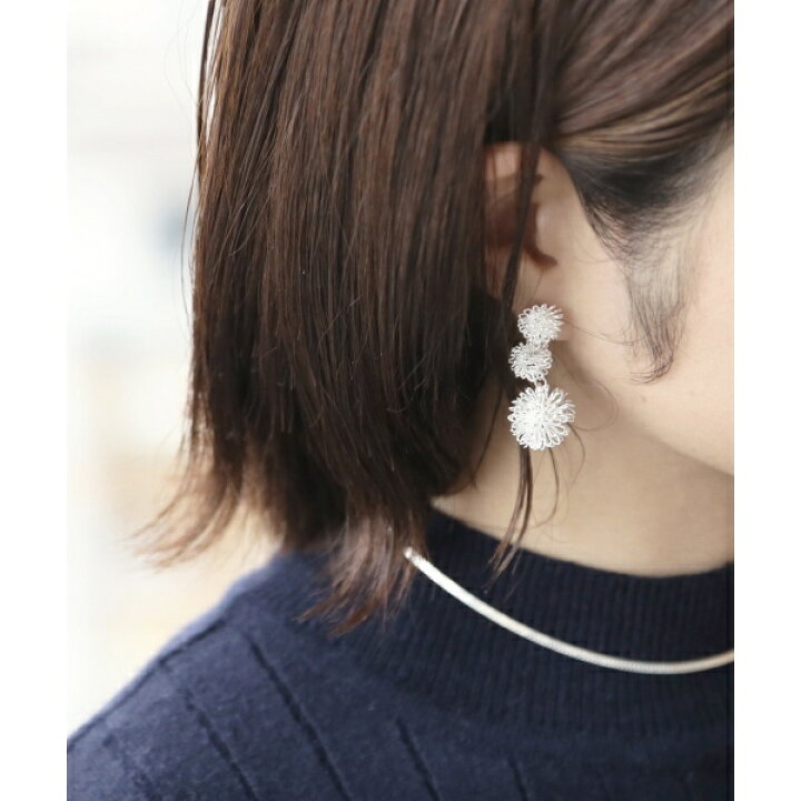 楽天市場 ポンポンフラワーの連なりピアス アネモネ Anemone 丸井 マルイ 楽天市場店