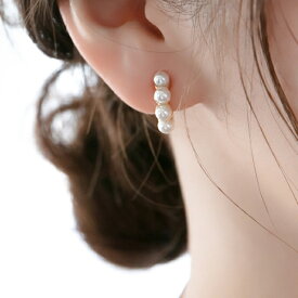 【シリーズ累計販売15000点突破！】【痛くないシリーズ】ノーブルパールエアリーイヤリング　ゴールド／フィービィー（Phoebe）