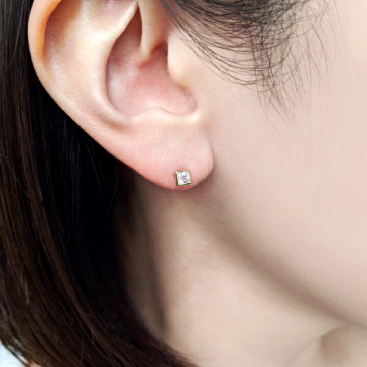 楽天市場】[ セカンドピアス] K18ホワイトサファイヤスクエアピアス 
