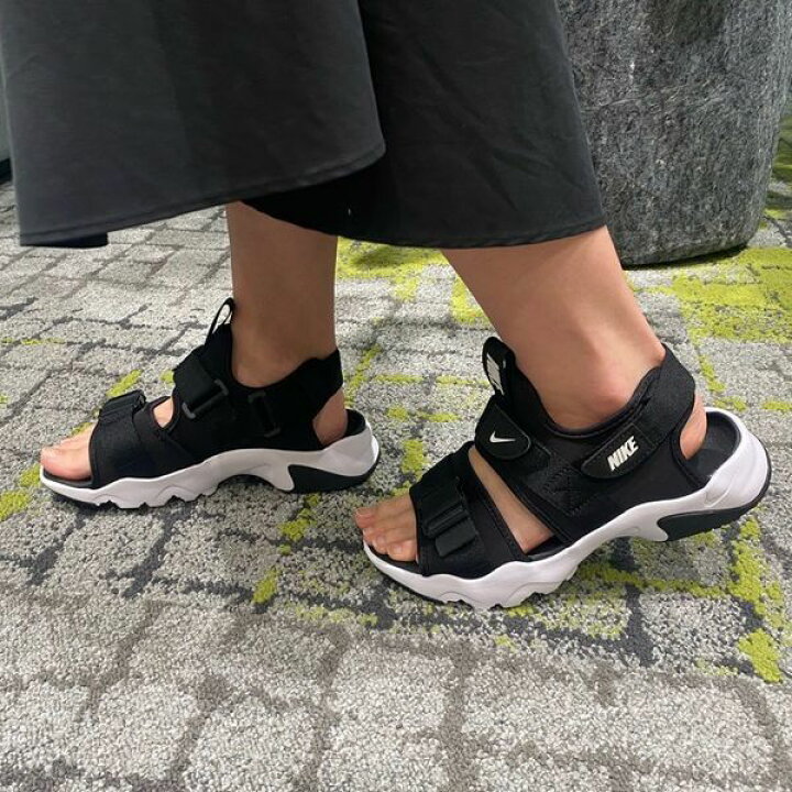楽天市場】NIKE / ナイキ ウィメンズ キャニオン サンダル／ナイキ  