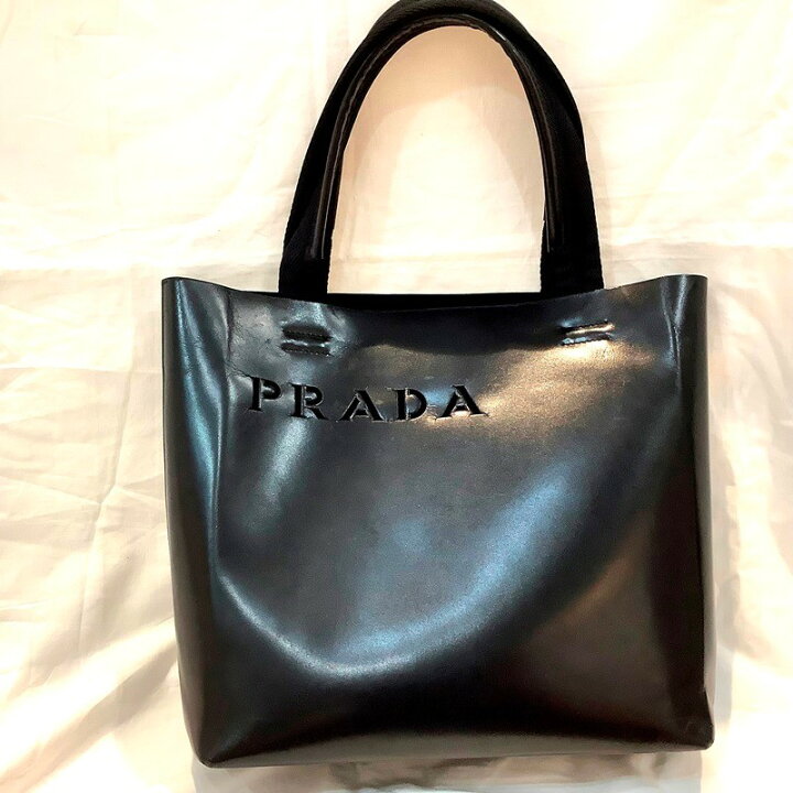 楽天市場】プラダ（PRADA）ロゴ型抜きレザートートバッグ ポーチ付き 