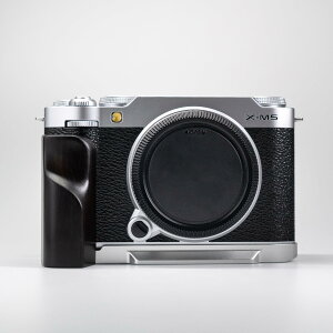 �y���������zIborrys-�Ή� FUJI �x�m X-M5 XM5 �J���� ��p L�^ �N�C�b�N�����[�X �v���[�g ���g�� ���� �n���h�� ���� �ؐ� �O���b�v Arca�W���d�l