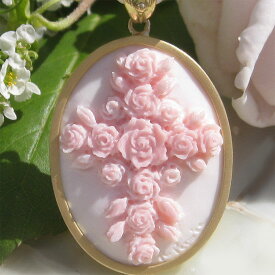 フラワークロス 最高ランク作品　 Raffaele Pernice作 コンクシェル カメオ K18ペンダントトップ【薔薇の十字架　Rose cross】