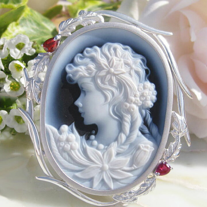 楽天市場】Hans-Peter Muller作 ストーンカメオ 最高級ブラックメノウカメオ レディッシュ・サファイア0.48ct SILVER  ペンダント・ブローチ【美しい花のライフ・サイクル】 : 千年ジュエリー 【ジュエリー極】巨匠ハンスペーターミュラー作 優雅な貴婦人の彫刻 高級ブルーストーンカメオルース 35ｍｍ×34.9ｍｍ w5146v【送料無料】