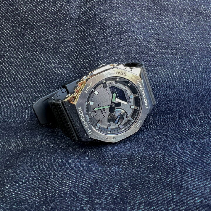 美品/ G-SHOCK ジーショック GM-2100-1AJF 2100シリーズ アナデジ 