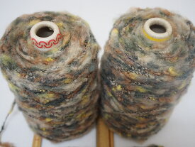 毛糸　おもしろウールカスリスラブ糸 極太タイプ 250g巻