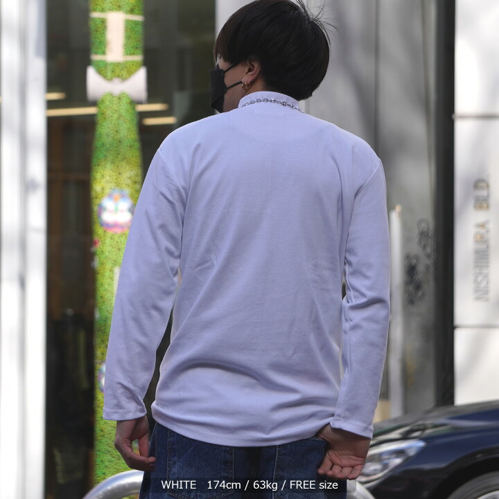 楽天市場 モックネック Tシャツ 長袖 メンズ ロンt レディース カットソー ロゴ刺繍 モックネック ロンtee 長袖tシャツ ハイネック トップス ワンポイント刺繍 白 黒 綿100 韓国ファッション 春 春服 春夏 人気 ストリート系 カジュアル おしゃれ 韓国 服 大人
