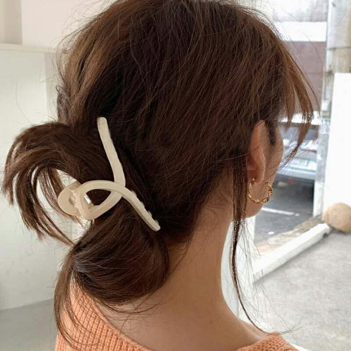 格安激安 バナナ バレッタ マット ヘアクリップ ブラウン ピン 髪留め 飾り 韓国