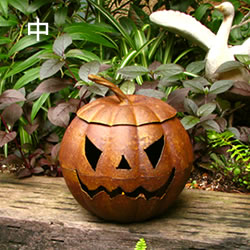 ブリキ ジャックオーランタン かぼちゃ パーティー 飾り 装飾 ハロウィンランタン さび色メタルヘッド パンプキン オーナメント（中サイズ/4740）