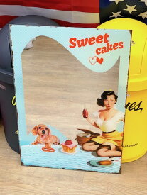 アメリカン雑貨 パブミラー ウォールミラー Sweet cakes 壁掛け 立て掛け 鏡 大きめ 化粧道具 ギフト プレゼント パブ バー グッズ 店舗 ガレージ ディスプレイ