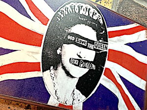 AJG uLŔ SEX PISTOLS ZbNXsXgY GOD SAVE THE QUEEN CO |X^[ A[g A4TCY ^TC Ǐ pu o[ X K[W fBXvC bN oh