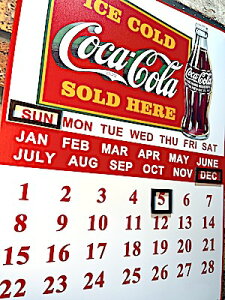�R�J�R�[�� �O�b�Y �A�����J���G�� ���N�J�����_�[ ���^���T�C�� Coca Cola ICE COLD SOLD HERE WHITE CALENDAR �Ŕ� �p�u �o�[ �O�b�Y �X�� �K���[�W �f�B�X�v���C