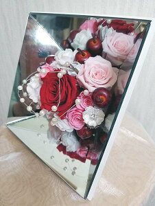 【送料無料】インテリア 開店祝い 結婚祝い 誕生日 就職祝い 退職祝い 母の日 敬老の日 当店オリジナル プリザーブドフラワーフレーム! おしゃれなフレーム 鏡に映しだすカ