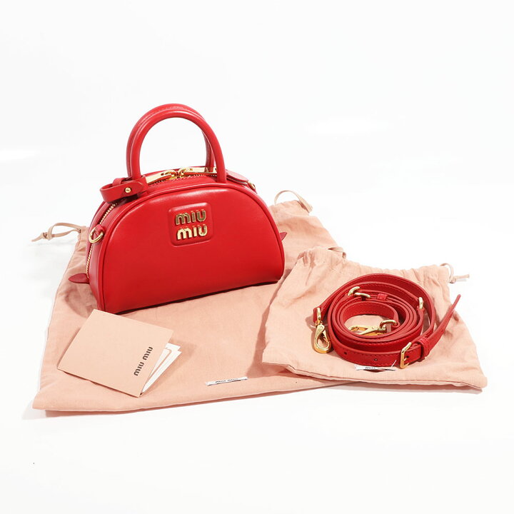 楽天市場】miumiu（ミュウミュウ）ロゴトップハンドルバッグ レッド 