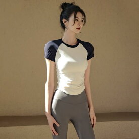 スポーツウェア レディース 半袖 Tシャツ 速乾 通気性 高級感 エレガント 着痩せ効果 ランニング ヨガ フィットネス トレーニング ジム ショート丈 ナイロン 綿混