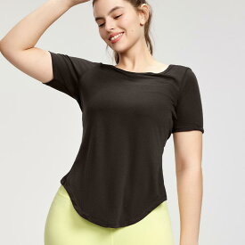 Tシャツ レディース 大きいサイズ ゆったり リラックスフィット 半袖 ツイスト オープンバック ヨガ フィットネス ランニング スポーツトップス 軽量 薄手 通気性 モダール混 ウエスト丈 春夏