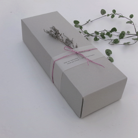【ギフトボックス 紙箱 ボックス 縦長】箱 プレゼント ギフトボックス お菓子ラッピング ナチュラル リバーシブル リボン ハンドメイド BOX 焼き菓子 洋菓子 ロールケーキ パウンドケーキ お菓子箱 クリスマス シュトレン 横長 バレンタインデー *d=bo