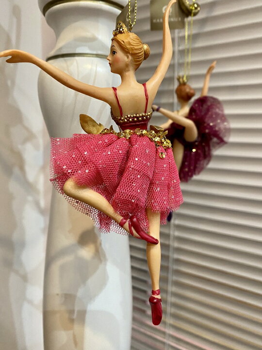 楽天市場 バレリーナ人形 オーナメント バレエ雑貨 バレリーナ コーラルピンク 雑貨 置物 インテリア クリスマス クリスマスプレゼント オーナメント バレエ用品 クリスマスプレゼント Cadeaux De Coppelia