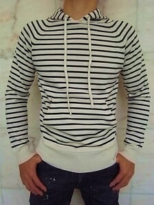 MARC JACOBS�i�}�[�N�@�W�F�C�R�u�X�j�ySTEVIE STRIPE SWEATER�z�hSLIM FIT�h�t�[�f�b�g�{�[�_�[KNIT��IVORY NIGHT��