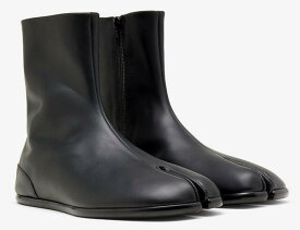 Maison Margiela（メゾン マルジェラ）【Tabi flat ankle boots】”タビ”フラットアンクルブーツ★BLACK★