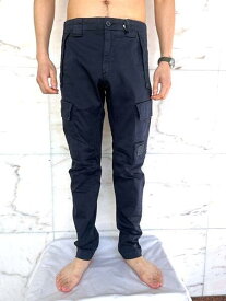 C.P.COMPANY(シー・ピー・カンパニー）METROPOLIS SERIES【STRETCH SATEEN CARGO PANTS】"ERGONOMIC FIT"ストレッチサテンカーゴパンツ★TOTAL ECLIPSE(MIDNIGHT BLUE)★