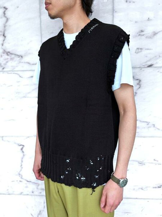 楽天市場】MARNI（マルニ）【BLACK COTTON V-NECK VEST 
