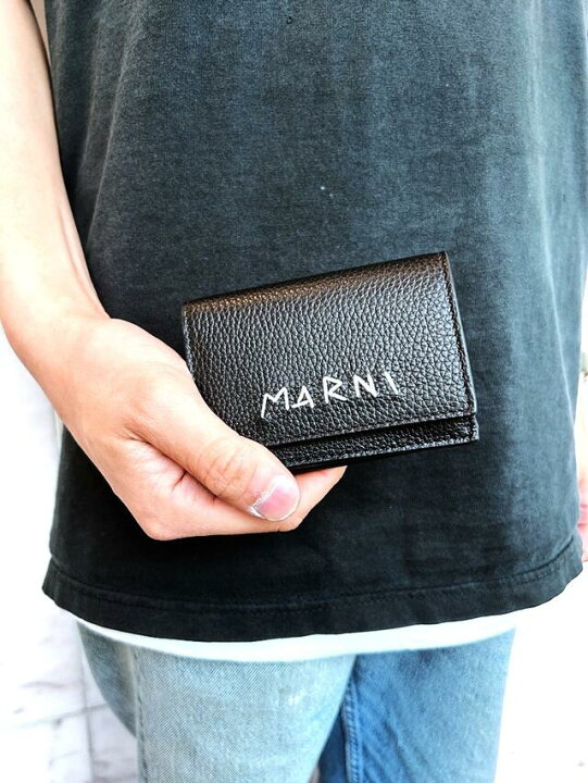 楽天市場】MARNI（マルニ）【BLACK LEATHER TRI-FOLD WALLET WITH 